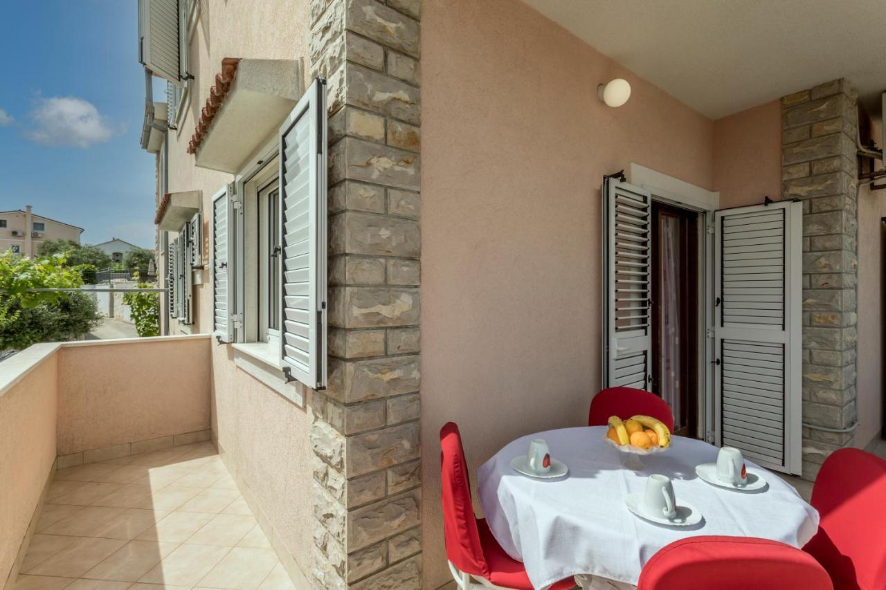 Apartmani Prkacin تروغير المظهر الخارجي الصورة