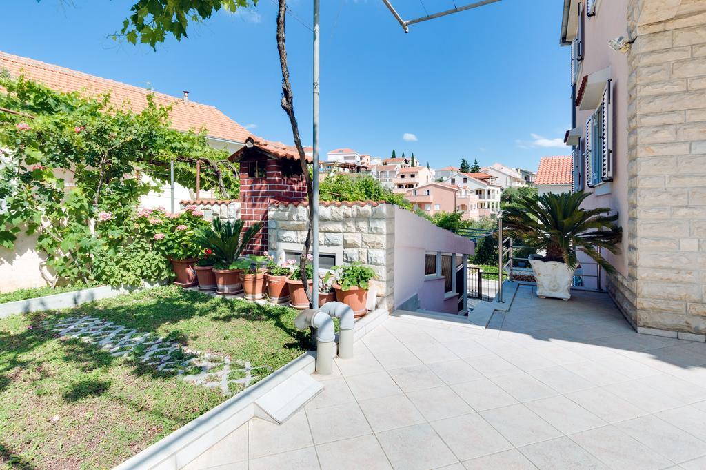 Apartmani Prkacin تروغير المظهر الخارجي الصورة